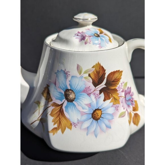 Vintage James Kent Old Foley stamped Melrose 24 Staffordshire Tea Pot - Picture 2 of 6